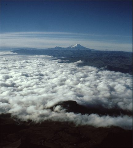 Chimborazo + moře mraků